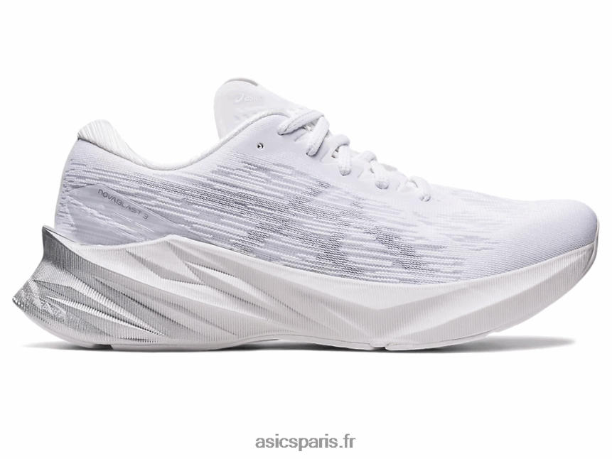 femmes Asics novablast 3 BXL8B22405 blanc/gris piémont
