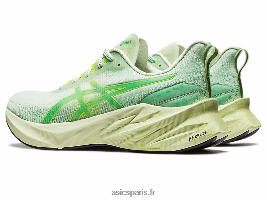 Hommes Asics novablast 3 le BXL8B2110 vert chuchotement/coriandre
